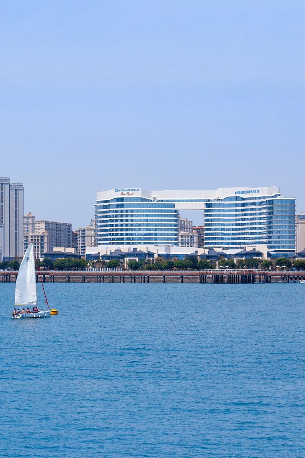WYNDHAM GRAND Plaza Royale Yuzhou Xiamen Otel Dış mekan fotoğraf