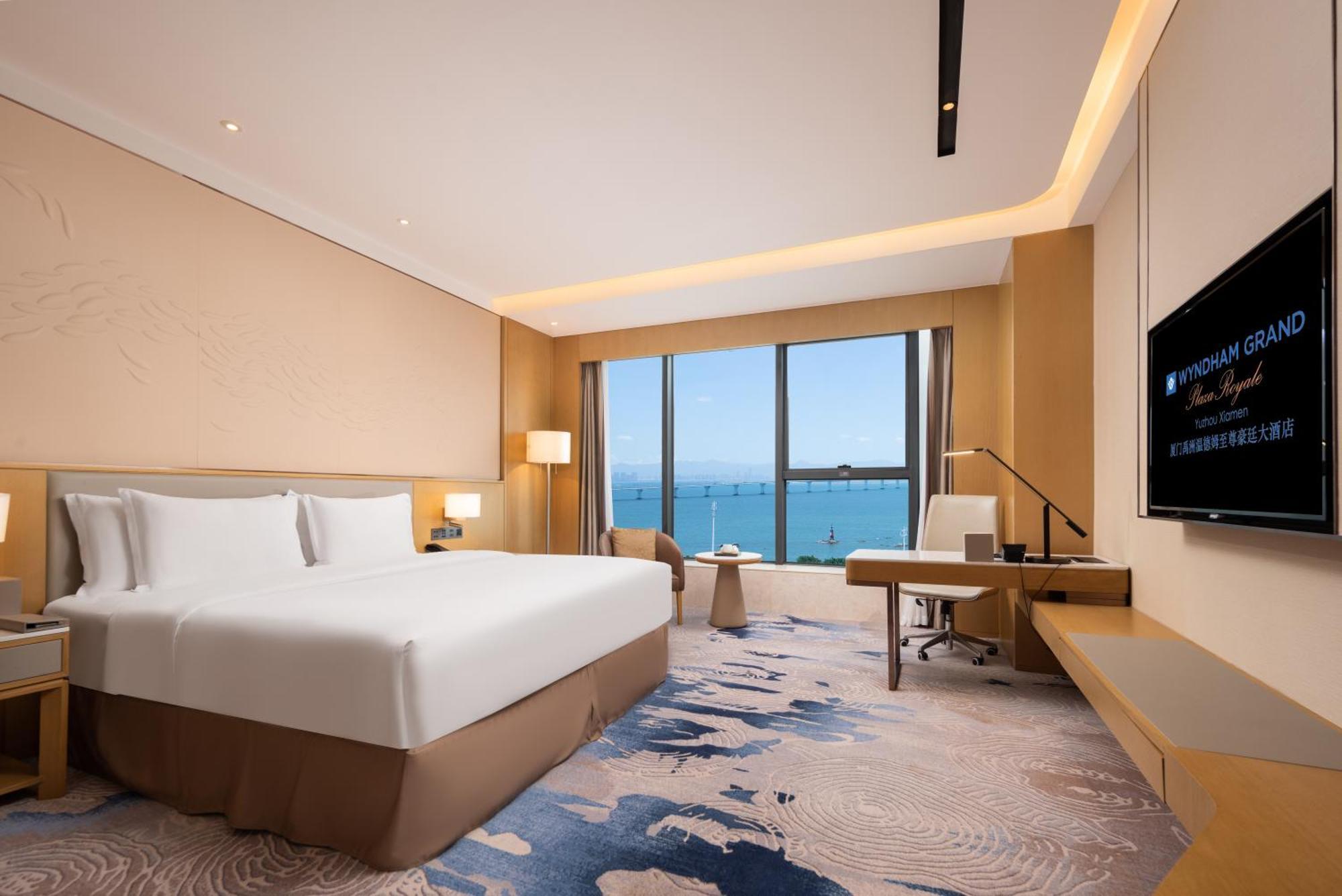 WYNDHAM GRAND Plaza Royale Yuzhou Xiamen Otel Dış mekan fotoğraf
