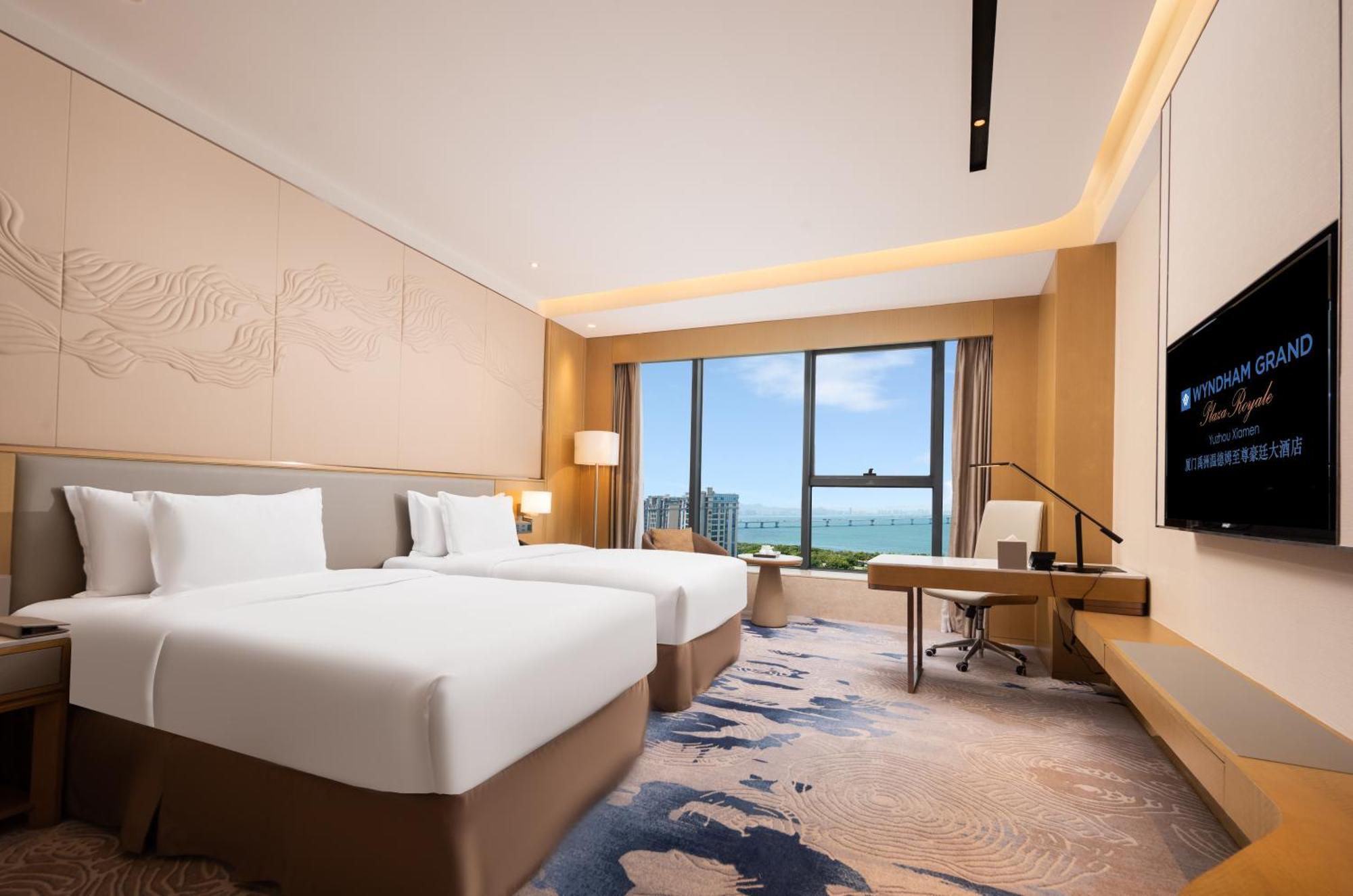 WYNDHAM GRAND Plaza Royale Yuzhou Xiamen Otel Dış mekan fotoğraf