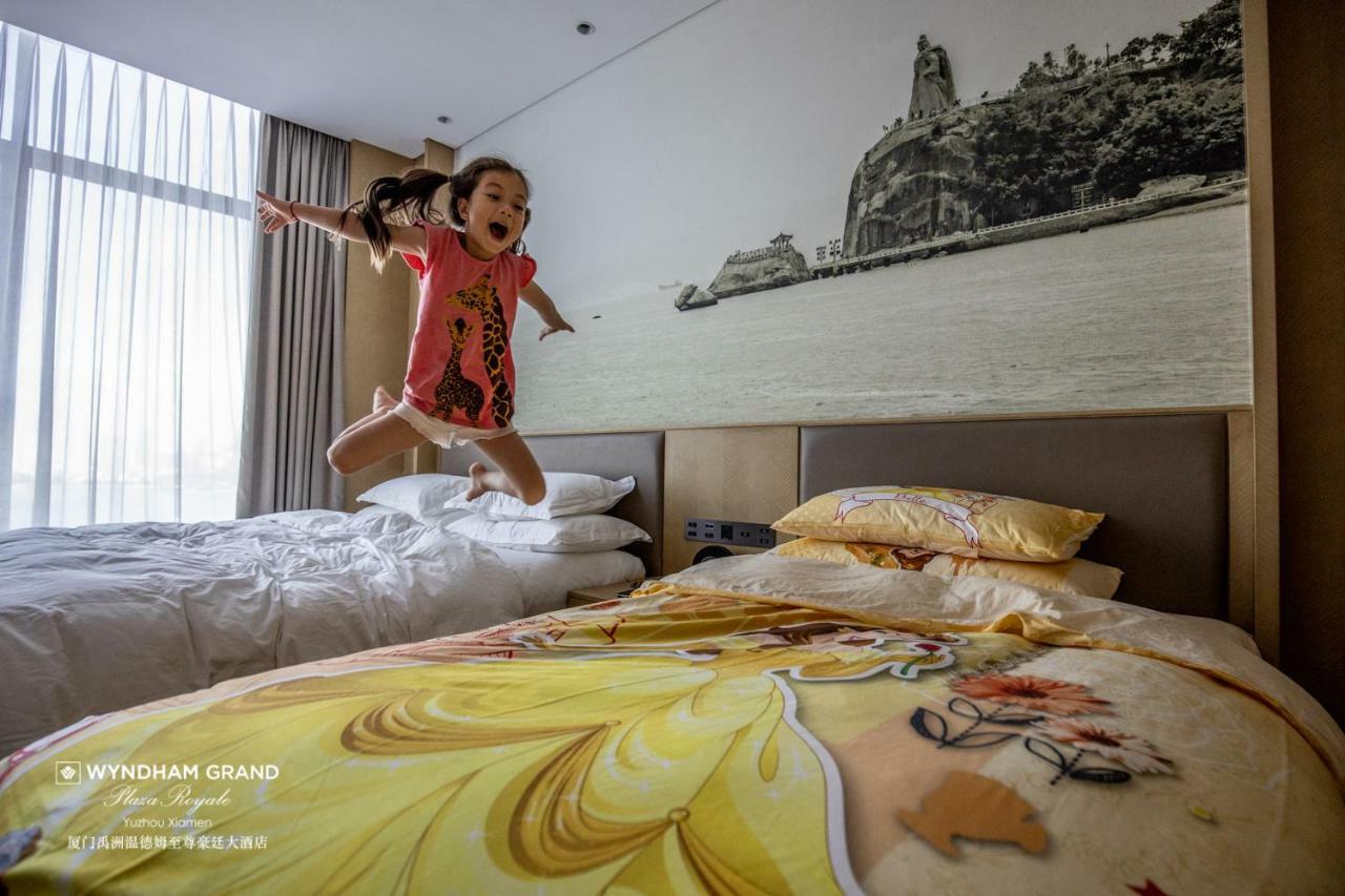 WYNDHAM GRAND Plaza Royale Yuzhou Xiamen Otel Dış mekan fotoğraf
